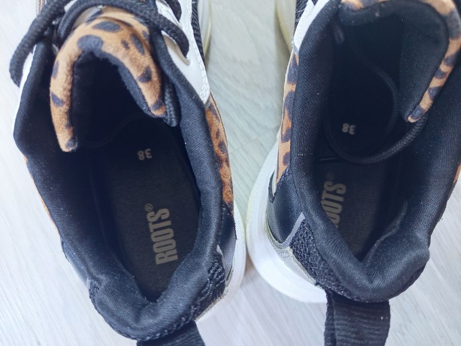 Sneakersy damskie w panterkę 38