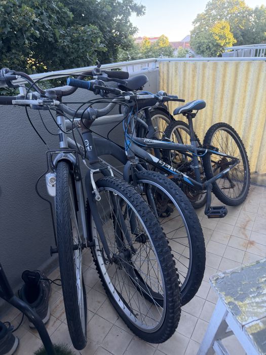3 bicicletas velhas