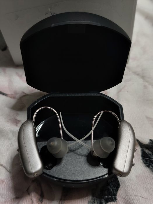 Auscultador (parelho auditivo)