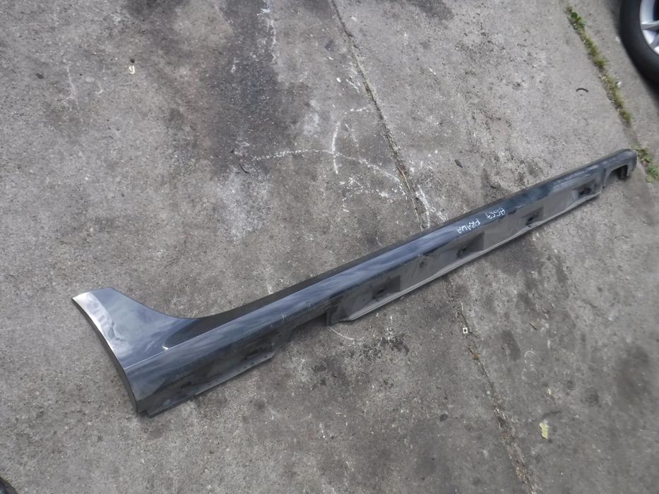 Audi A6 C7 sedan   prog prawy prawa  nakladka listwa progowa   S line Sline S-line LZ9Y