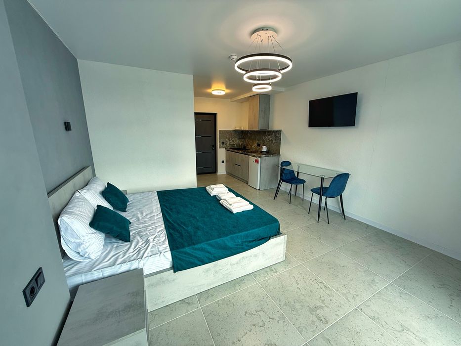 Нові стильні апартаменти в центрі Східниці