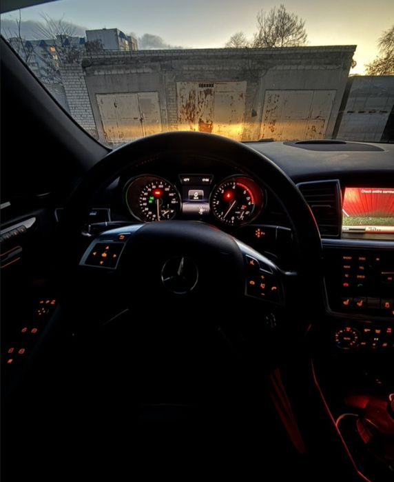 Mercedes ML350 W166 diesel 2013 Мерседес 350 дизель
