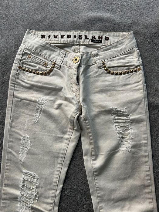 Spodnie przecierane River Island r. 34
