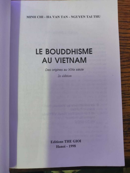 livro "Le Bouddhisme au Vietnam" de Minh Chi, Hà Văn Tấn e Nguyễn Tài Thư em lingua francesa