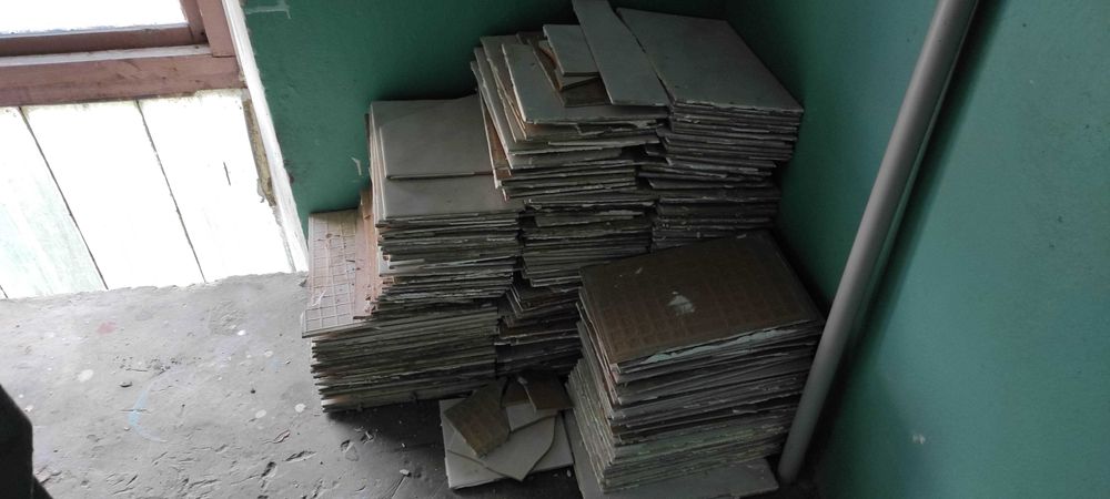 Плитка на стіну, б/у