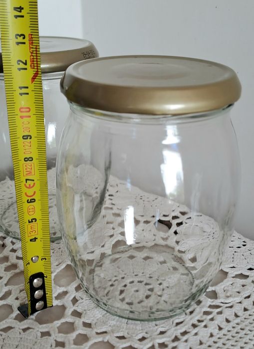 3 frascos de vidro, capacidade 100ml
Ideais para projectos de artesana