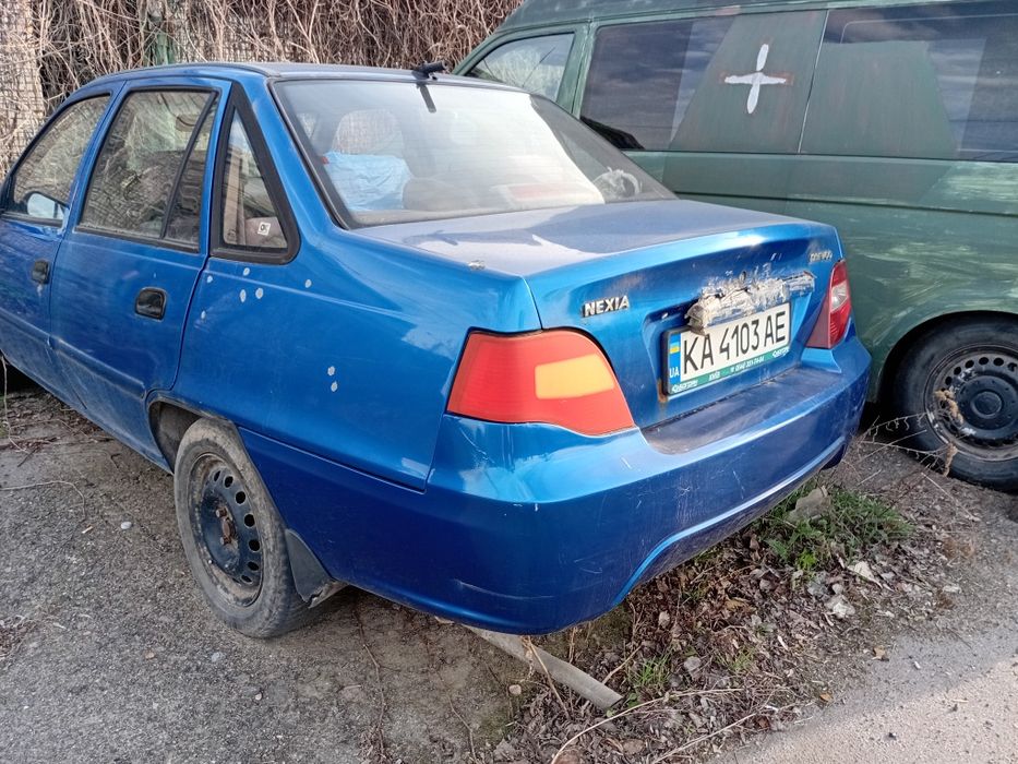 Продам део нексию