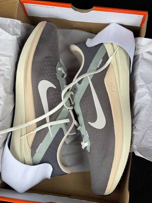 Кросівкии Nike Air