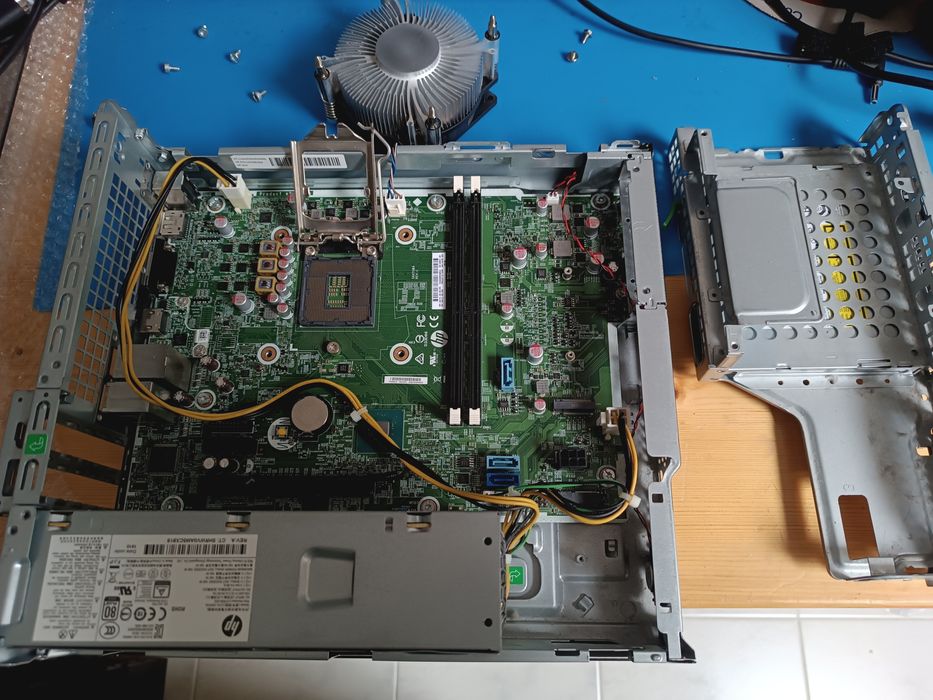 HP prodesk 400 G6 sem imagem