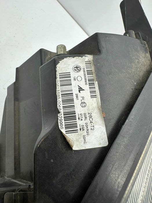 Ótica / Farol Esquerdo - Alfa Romeo Giulietta (940)