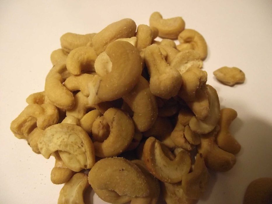 orzechy gotowe obrane   cena  hit wysyłka