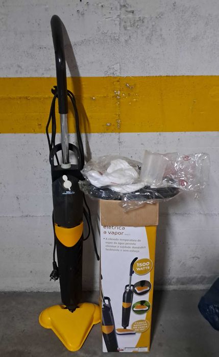 Vassoura Elétrica a Vapor QUIGG