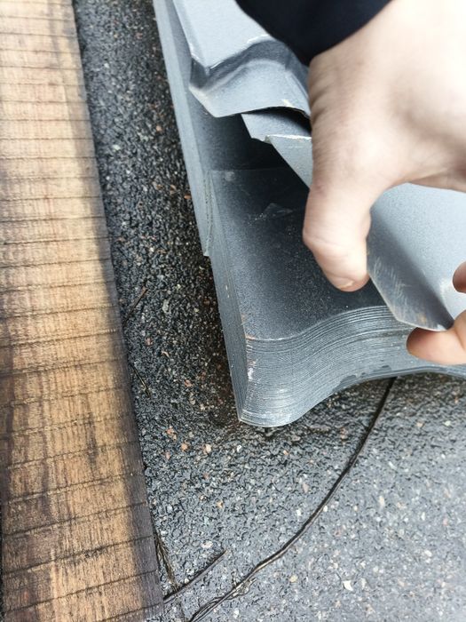 Продам Металлочерепицу.