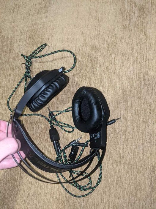 Нові геймерські навушники з мікрофоном
