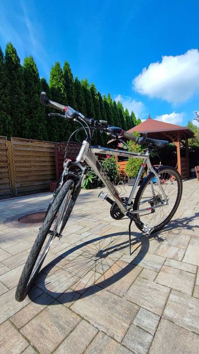 Rower 28" marki Whistle