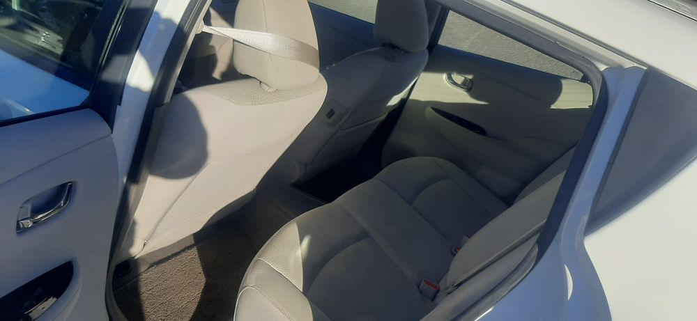 Nissan Leaf 2014 рік