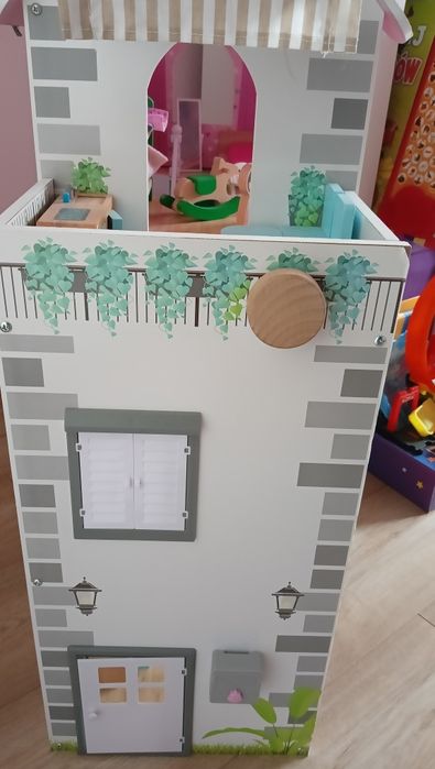 Domek dla lalek z Lidla