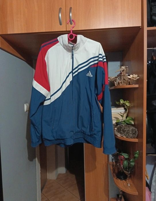 Kurtka adidas ..