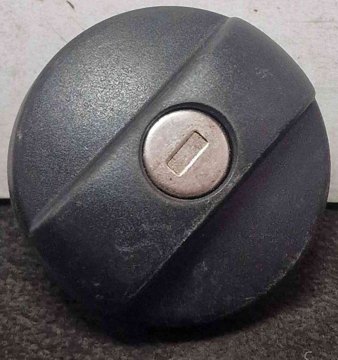 Tampão de Combustivel - PEUGEOT 208 I