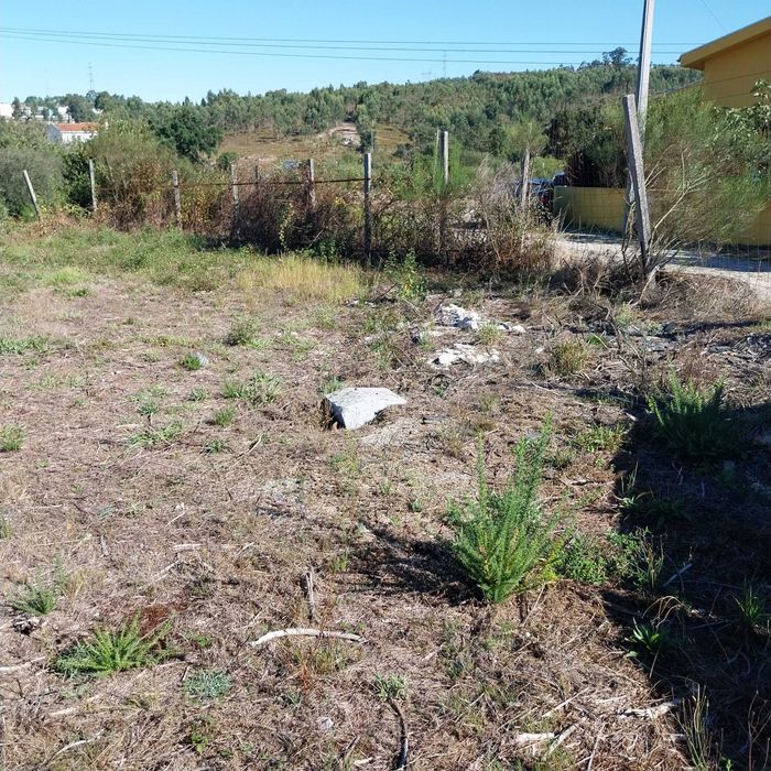 Terreno em Bustelo - Recarei