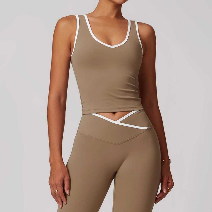 Топ Alo Yoga Contrast Line Tank Mocha Brown 88434-MBN