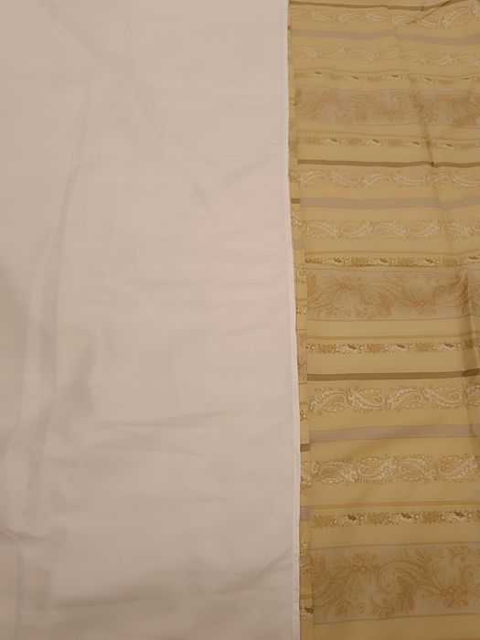 Conjunto de Lençóis de Cama de Casal – Padrão Clássico/Damasco [Novo / Como Novo]