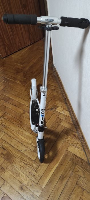 Продам взрослый самокат Micro