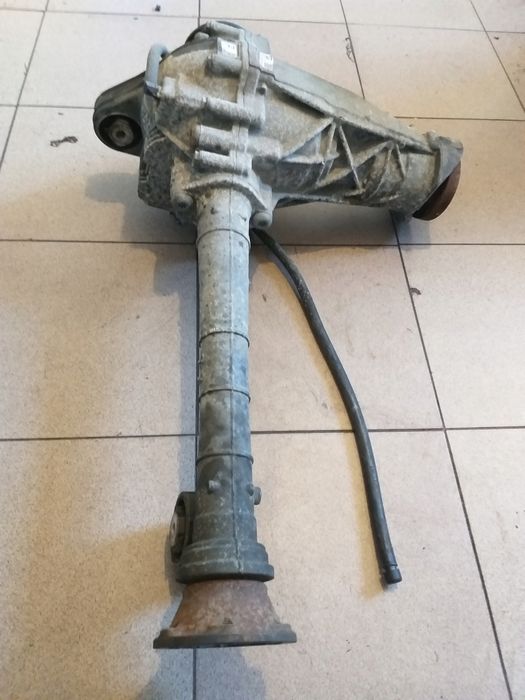 Most przód Cayenne 4.5 Turbo 0AA409508B Jte