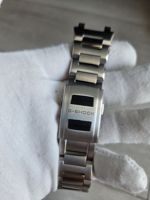 Oryginalna bransoleta Casio G-Shock MTG-S1000D-1A4 Kardynał