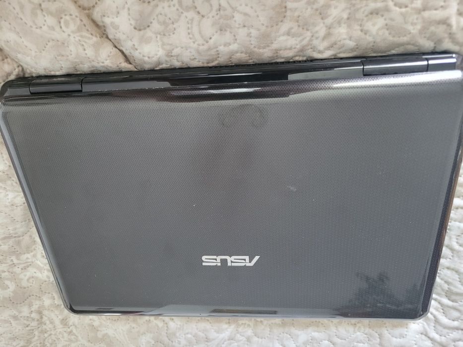 Asus 15.6" laptop notebook windows 7 PRO5EA stan bardzo dobry