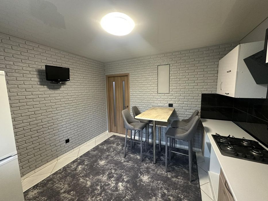 Оренда квартири з сучасним ремонтом Озерна