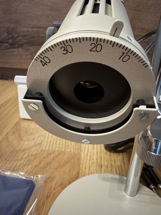 Olympus TGHM – laboratoryjny iluminator Oświetlenie do makro