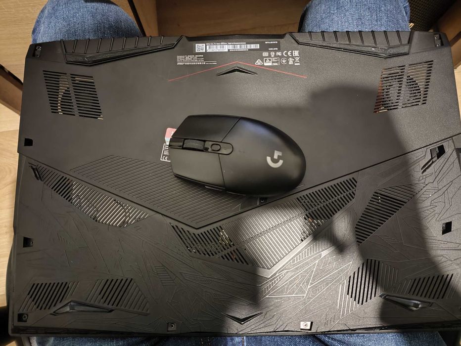 LAPTOP GAMEINGOWY MSI GL75 i7-9750H Windows 11 GTX1660Ti 17,3" 120Hz