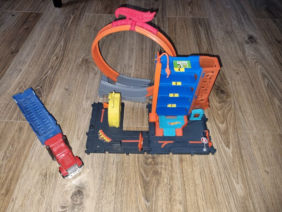 Garaż Hot wheels