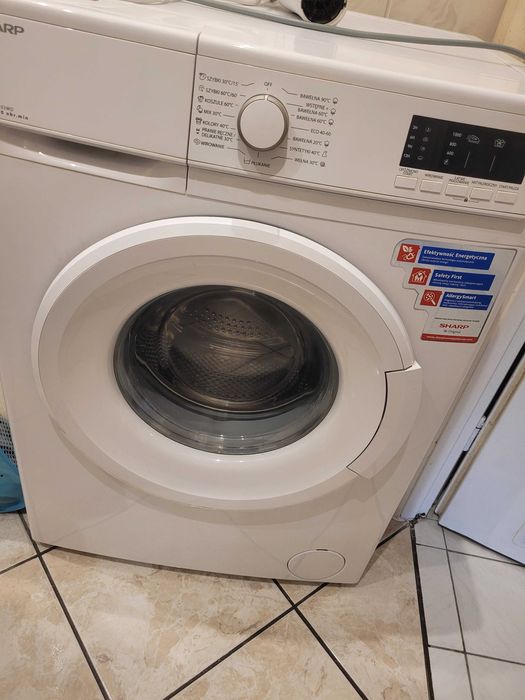 Pralka  Sharp  uszkodzona