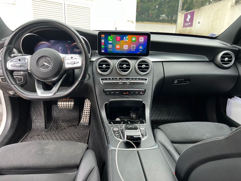 Mercedes C180 d 9G-TRONIC AMG - Full Extras (modelo com facelift)