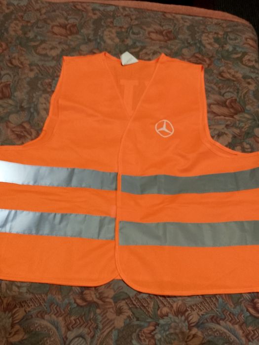 Рабочая жилетка.