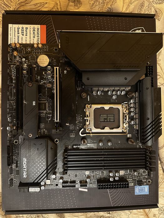 MSI MAG B660M Mortar DDR4 + MSI MAG CoreLiquid 360R 360mm – komplet