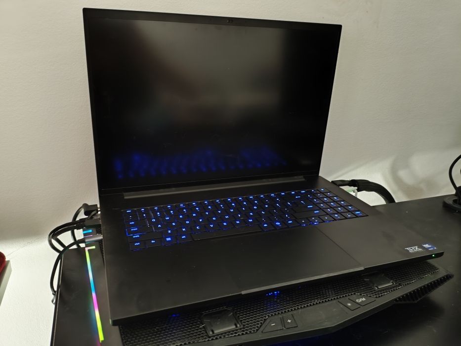 Novo Portátil Gaming RAZER BLADE 18 (Como Novo)