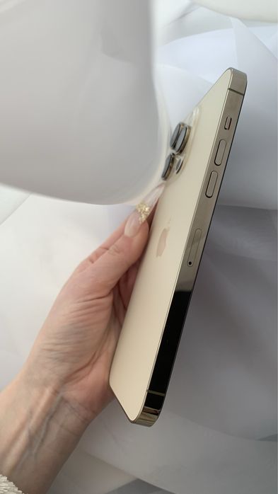 iPhone 14 Pro Max 256 GB Gold