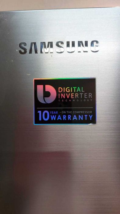 Холодильник Samsung RH60H90207F