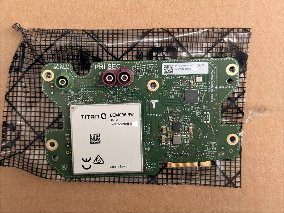 Modem Tesla EU LTE Tesla Intel Model 3 S X Y 1521914-S1-C 1521914-S4-C