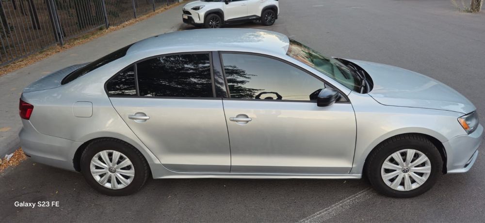Продам Volkswagen Jetta 2015