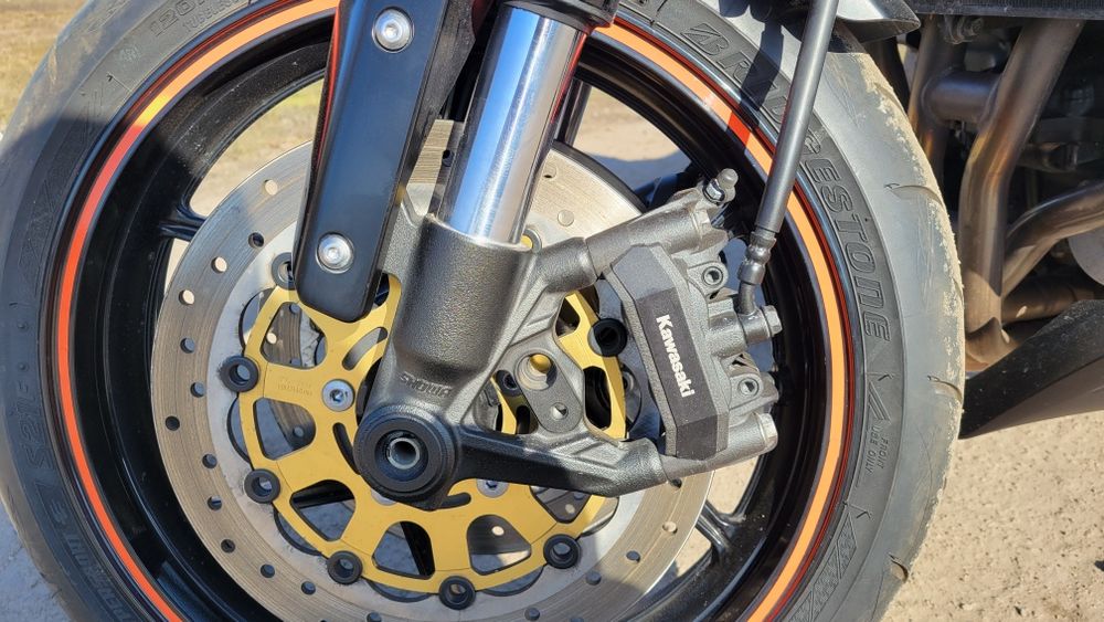 Kawasaki Z1000 2015p.