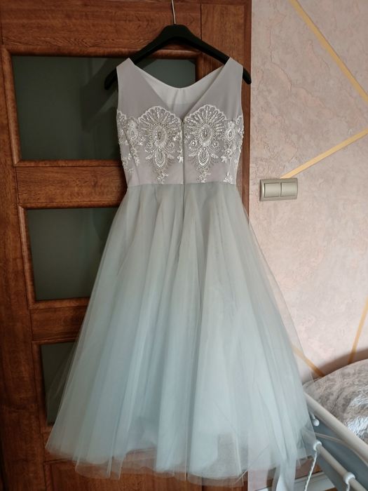 Ekskluzywna suknia studniówkowa z tiulem