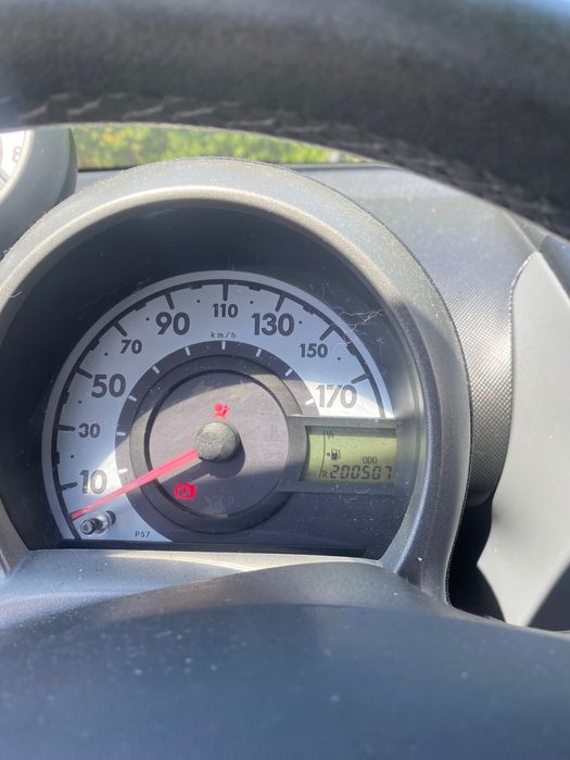 Peugeot 107 como NOVO