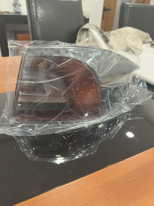 Farolim tesla model S