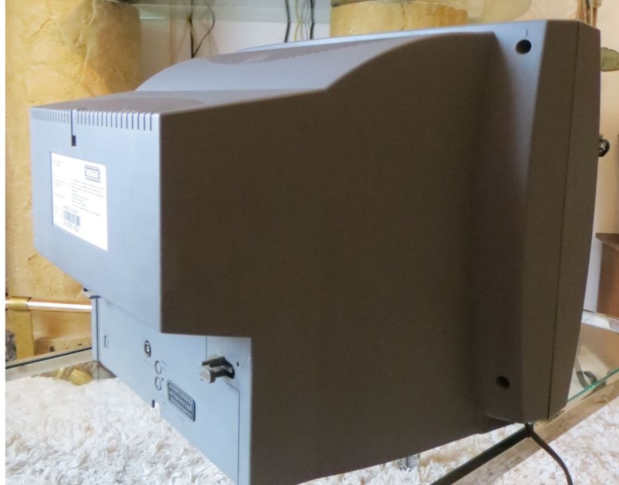 Televisão Watson Entrada SCAR, Áudio, Router 100% impecável RESERVADO