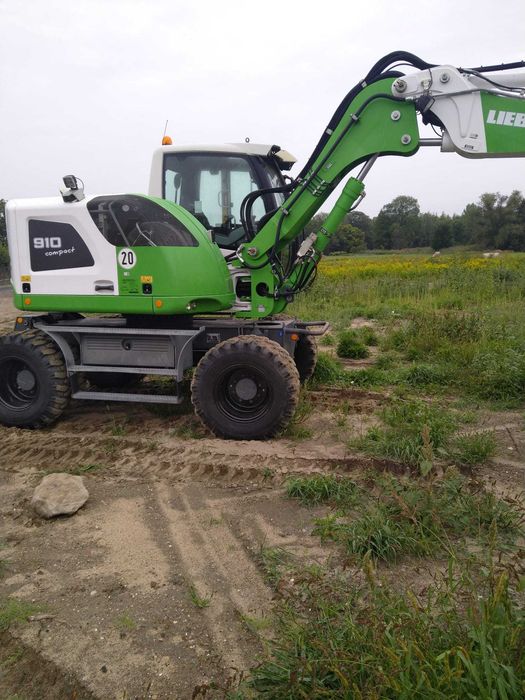 Prace ziemne, Wynajem koparki kołowej Liebherr z operatorem | Wykopy | Niwelacja