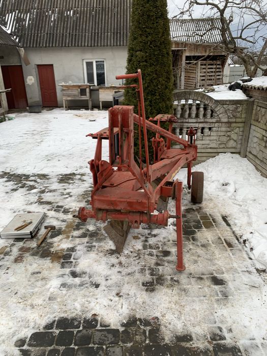 Плуг 2 корпусний Niemeer